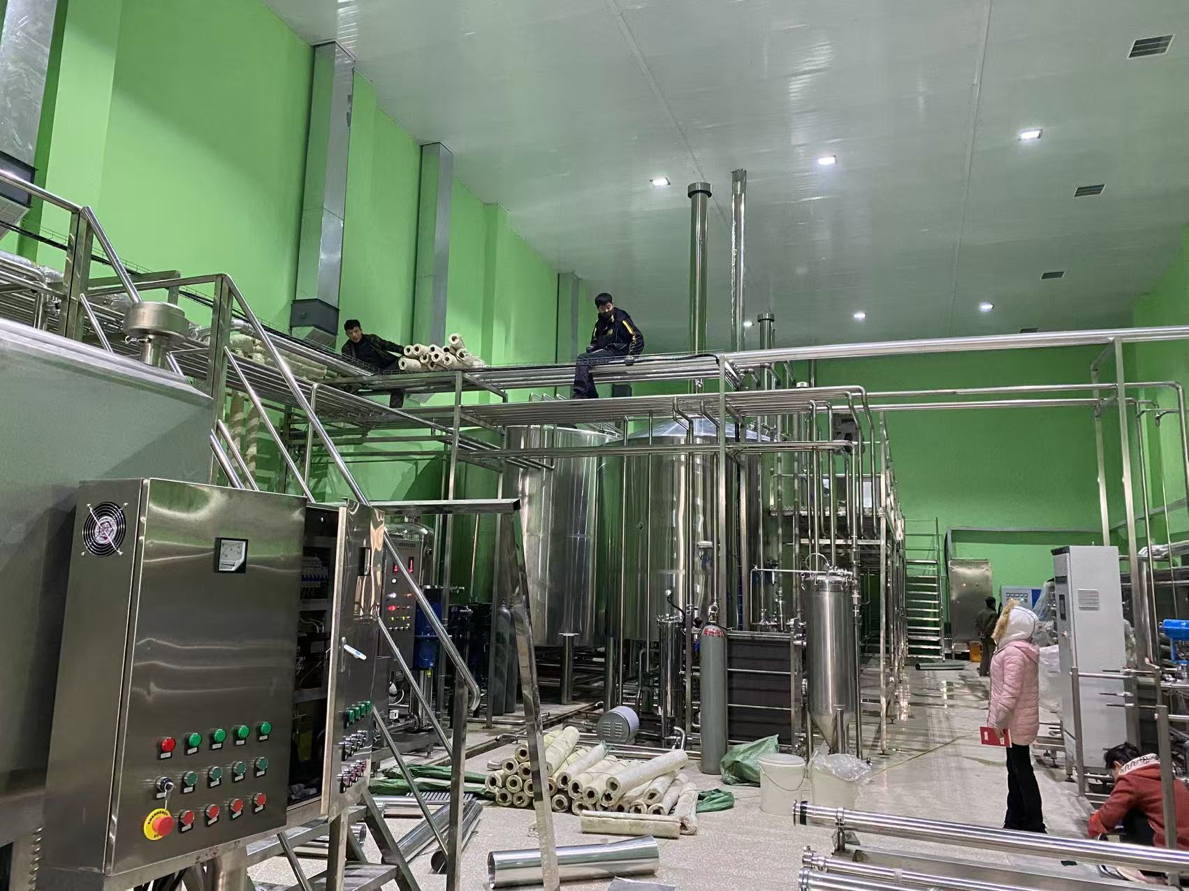 鹤城精酿啤酒设备厂—精酿啤酒设备制造：传承工艺与创新科技的交融